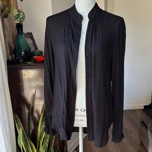 Bella Dahl Black Button Down Collared Shirt M